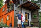 Un couple construit une étonnante maison en conteneur maritime pour vivre sans dettes