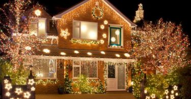 Mes voisins se plaignent de mes illuminations de Noël, mais je ne les enlèverai pas